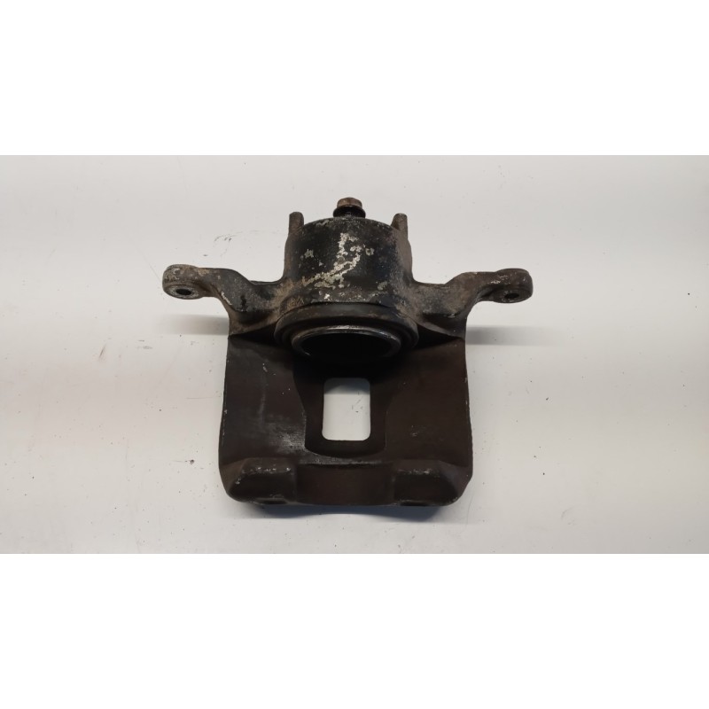 MITSUBISHI PINZA ANTERIORE DESTRA MITSUBISHI L200 2010>2015 usato