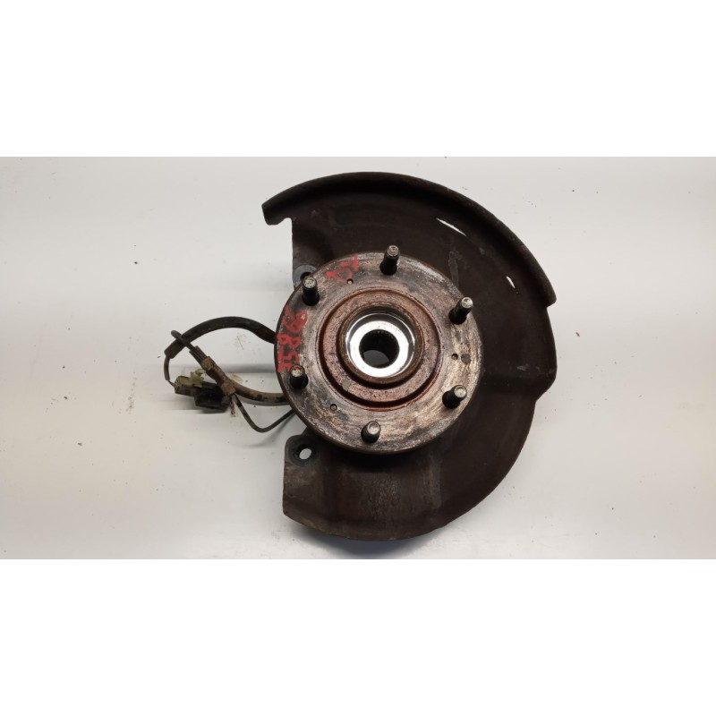 MITSUBISHI MONTANTE COMPLETO DESTRO MITSUBISHI L200 2010>2015 usato