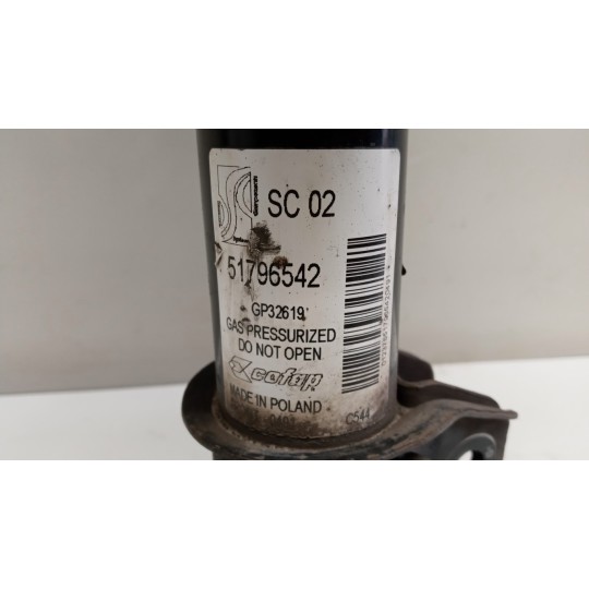 AMMORTIZZATORE ANTERIORE SINISTRO FIAT F.Punto Evo 2009>2012 usato