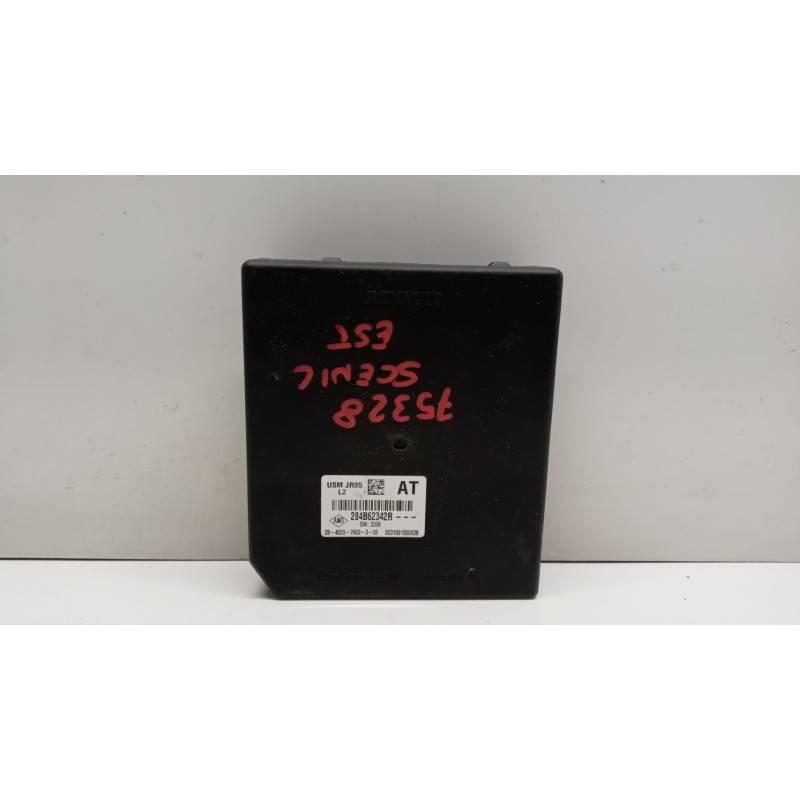 RENAULT FUSE BOX RENAULT Scenic 2009>2012 used