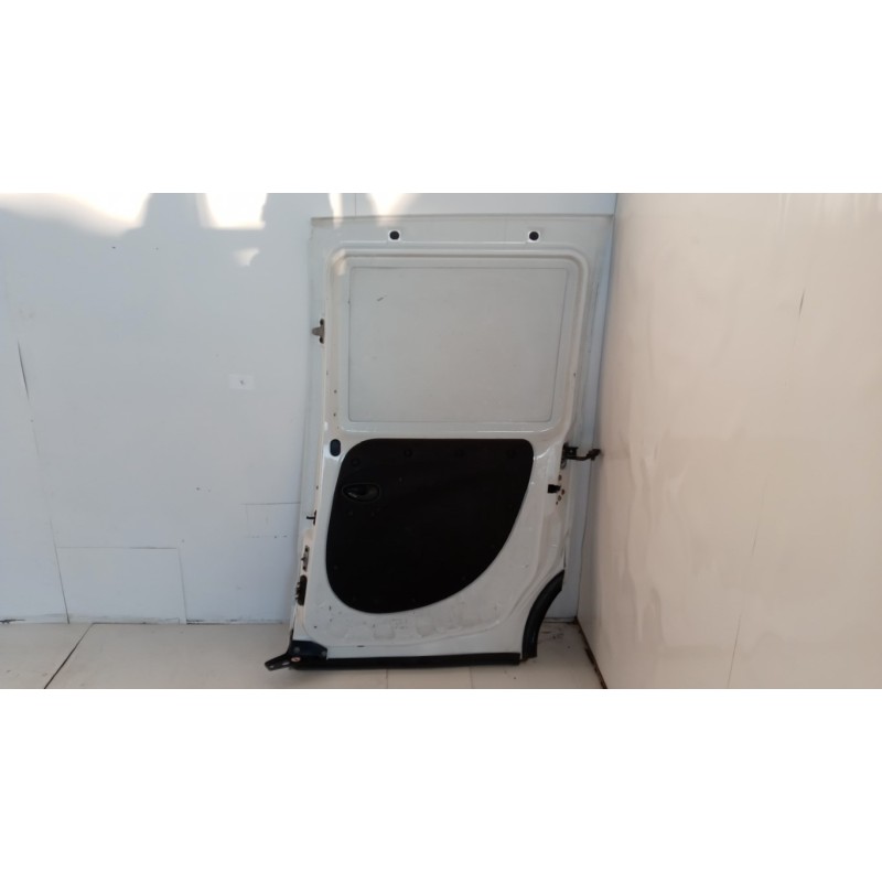 FIAT PORTACARICO SCORREVOLE DESTRO FIAT Doblo' 2005>2009 usato
