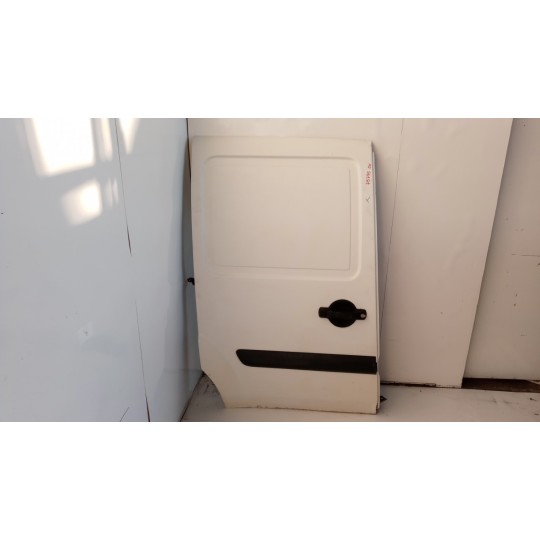 RIGHT SIDE SLIDING DOOR FIAT Doblo' 2005>2009 used