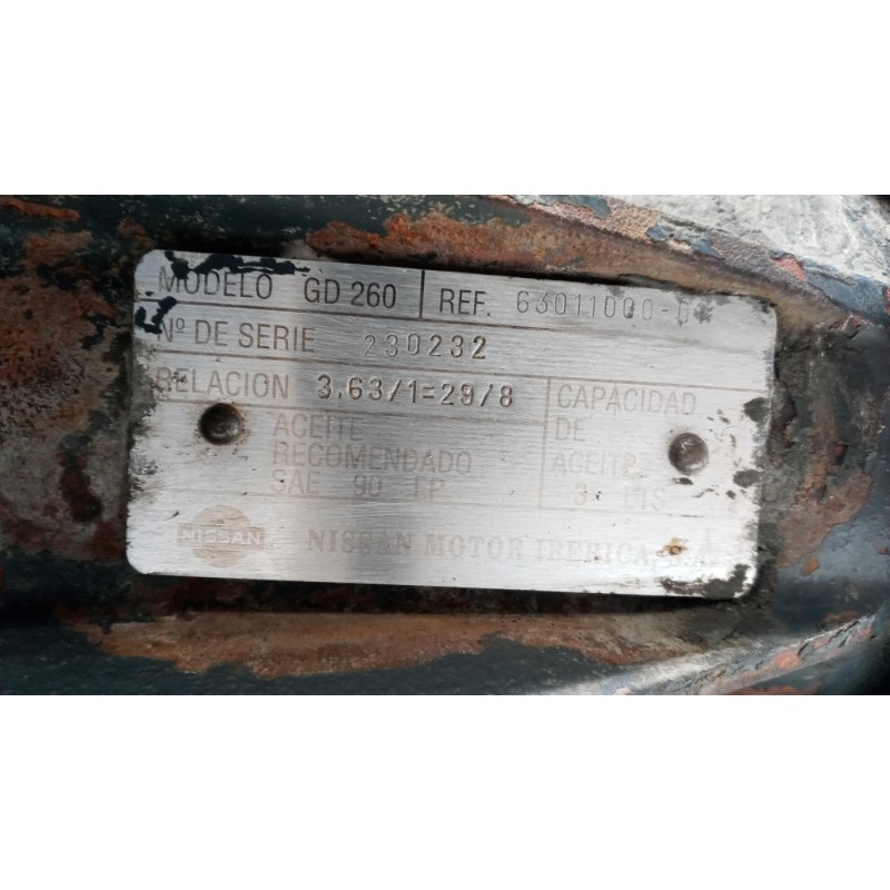 NISSAN truck GRUPPO DIFFERENZIALE POSTERIORE NISSAN truck L usato