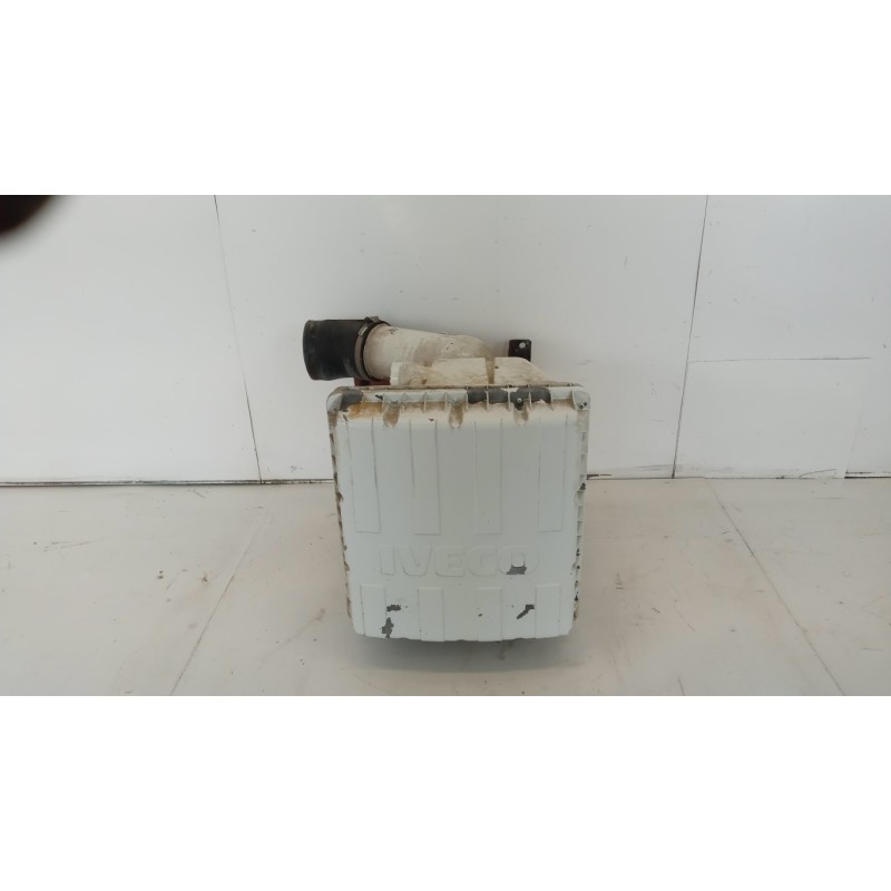 IVECO SCATOLA FILTRO IVECO EUROCARGO 1994>2000 usato