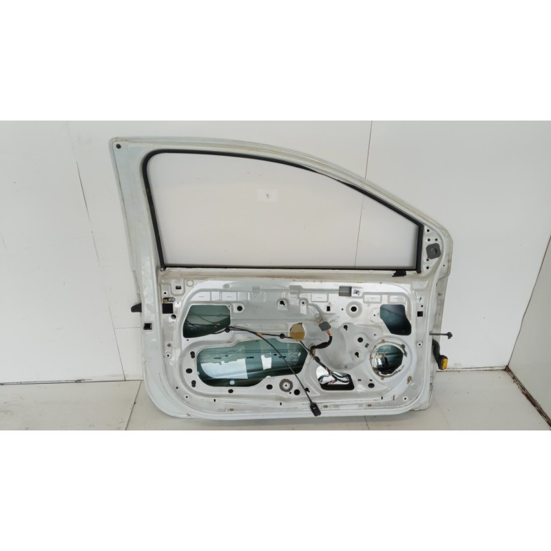 RENAULT LEFT FRONT DOOR RENAULT Twingo 2007>2011 used