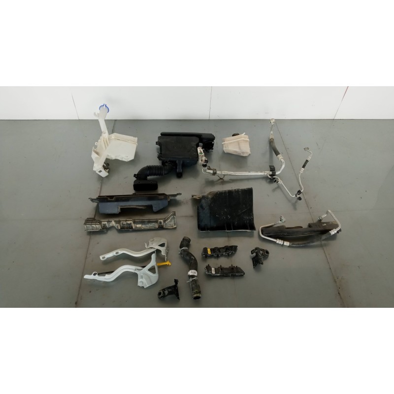 HYUNDAI KIT ANTERIORE HYUNDAI i10 2020> usato