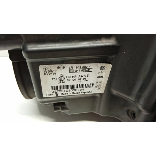 FRONT LEFT FLASHLIGHT  VOLKSWAGEN Polo 2009>2014 used