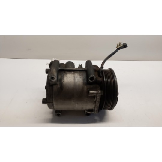 COMPRESSORE ARIA CONDIZIONATA FORD Fiesta 2008>2013 usato