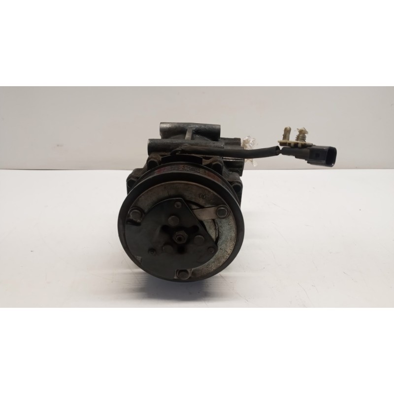 FORD COMPRESSORE ARIA CONDIZIONATA FORD Fiesta 2008>2013 usato