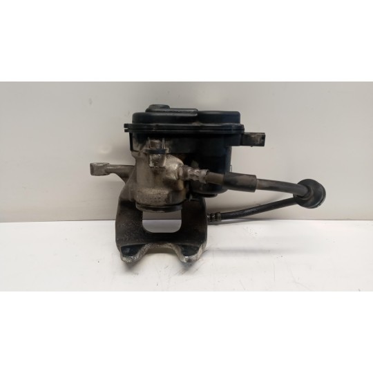 PINZA POSTERIORE DESTRA FIAT F.500X (5F) 2014>2019 usato
