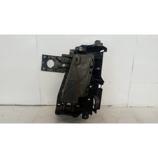 SEDE FARI DESTRO VOLVO truck FH12 II 2002>2008 usato