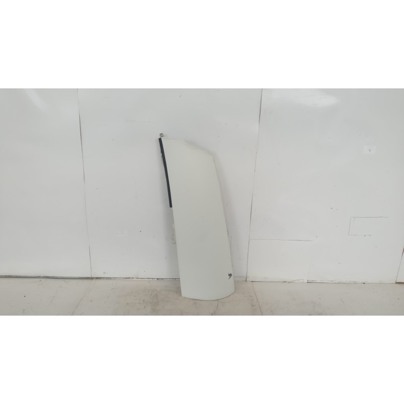 VOLVO truck AIR DEFLECTOR RIGHT  VOLVO truck FH12 II 2002>2008 used