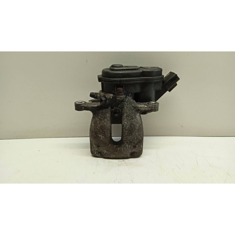 NISSAN LEFT REAR CALIPER BRAKE  NISSAN Juke 2019> used