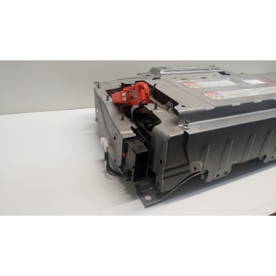 TRACTION HYDRID BATTERY TOYOTA Auris 2013>2015 used