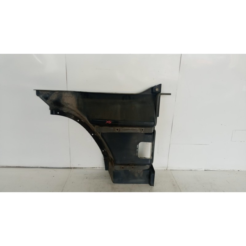 VOLVO truck PARAFANGO ANTERIORE SINISTRO VOLVO truck FH12 II 2002>2008 usato