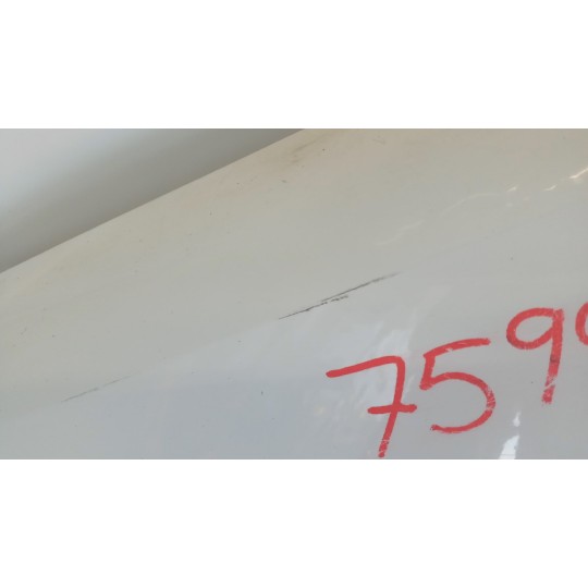 LEFT FRONT MUDGUARD  RENAULT Clio 2009>2012 used