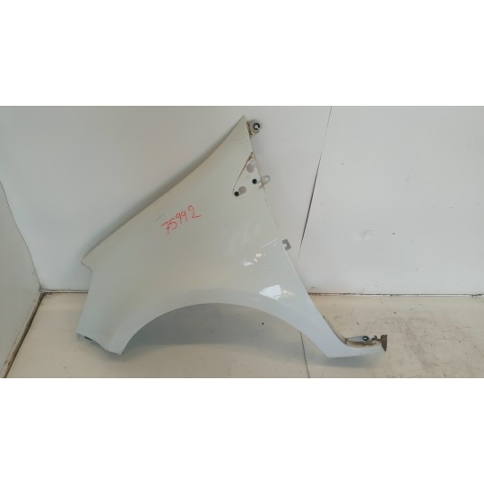 LEFT FRONT MUDGUARD  RENAULT Clio 2009>2012 used