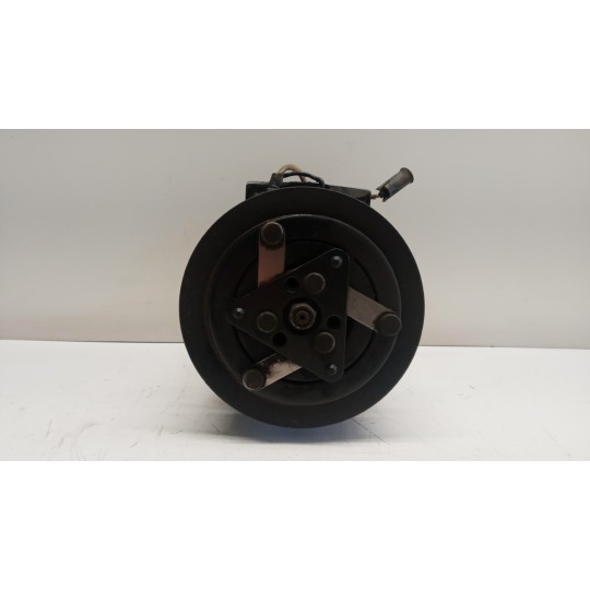 AIR CONDITIONER COMPRESSOR VOLVO truck FH12 II 2002>2008 used