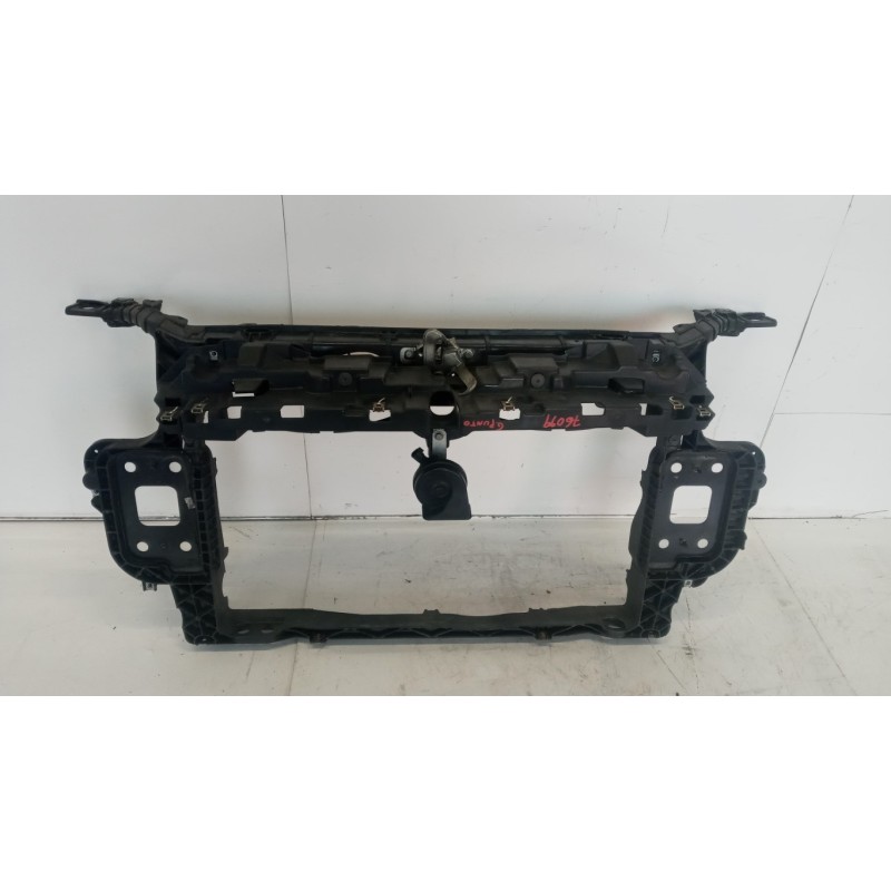 FIAT RIVESTIMENTO ANTERIORE COMPLETO FIAT F.Grande Punto 2005>2012 usato