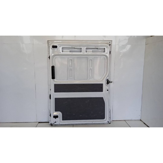 RIGHT SIDE SLIDING DOOR VOLKSWAGEN van Crafter 2017> used
