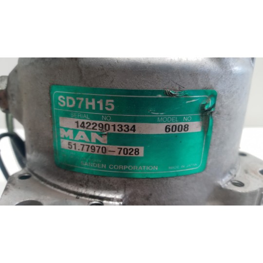 COMPRESSORE ARIA CONDIZIONATA MAN TGS usato