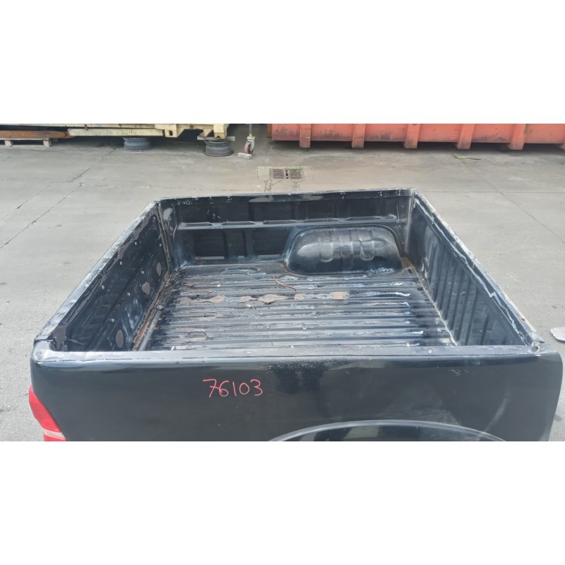 TOYOTA CASSONE TOYOTA Hilux 2011>2016 usato