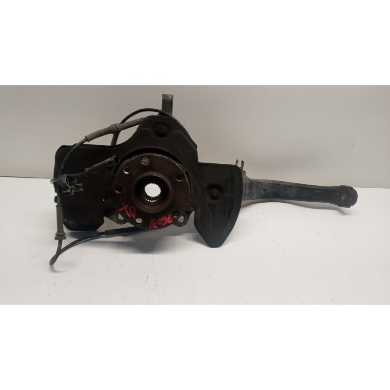 ALFA ROMEO MONTANTE COMPLETO DESTRO ALFA ROMEO 147 2004>2010 usato