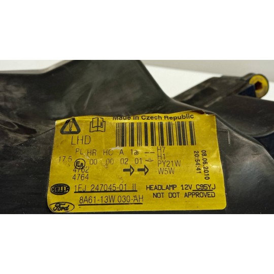 FRONT LEFT FLASHLIGHT  FORD Fiesta 2008>2013 used