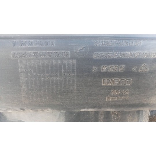 PEDANA SALITA A/DX IVECO Stralis 2007>2013 usato