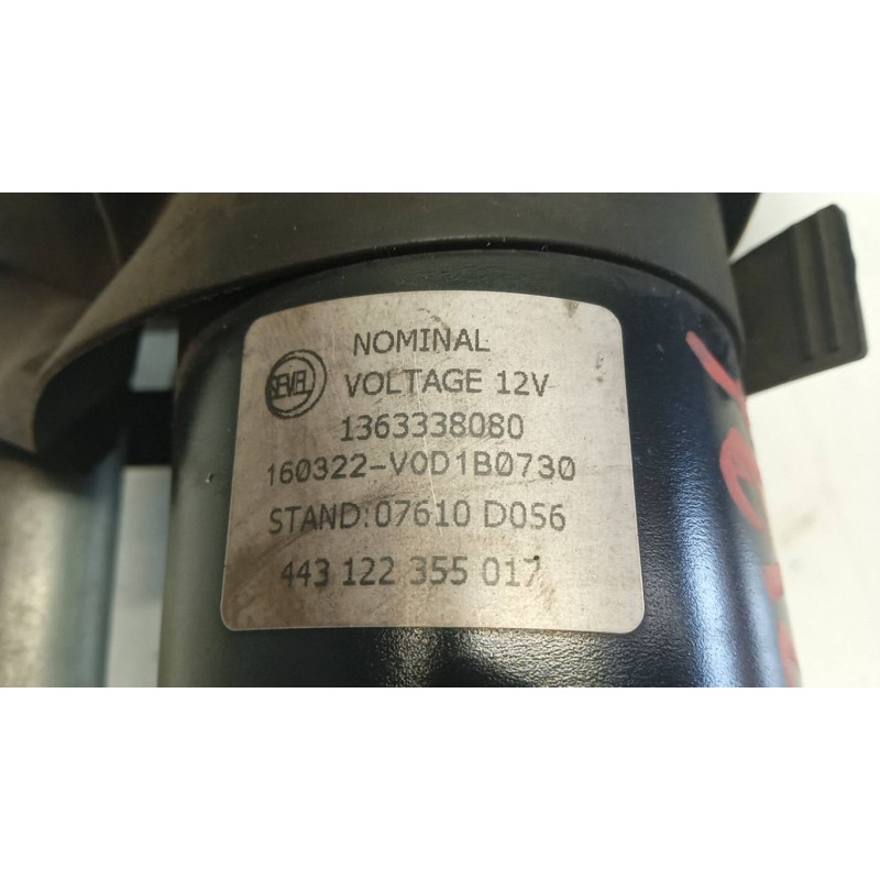 FIAT van windshield wiper motor FIAT van Ducato 2014> used