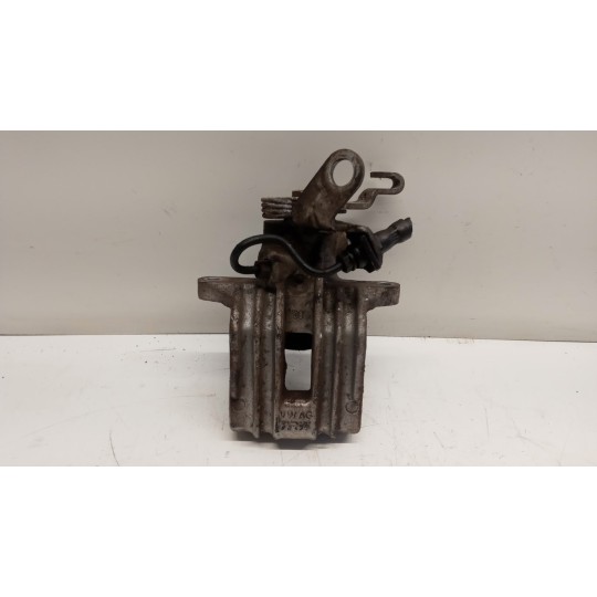 PINZA POSTERIORE SINISTRA SEAT Leon 2005>2009 usato