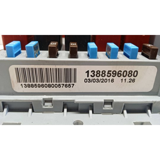 SCATOLA FUSIBILI FIAT van Ducato 2014> usato