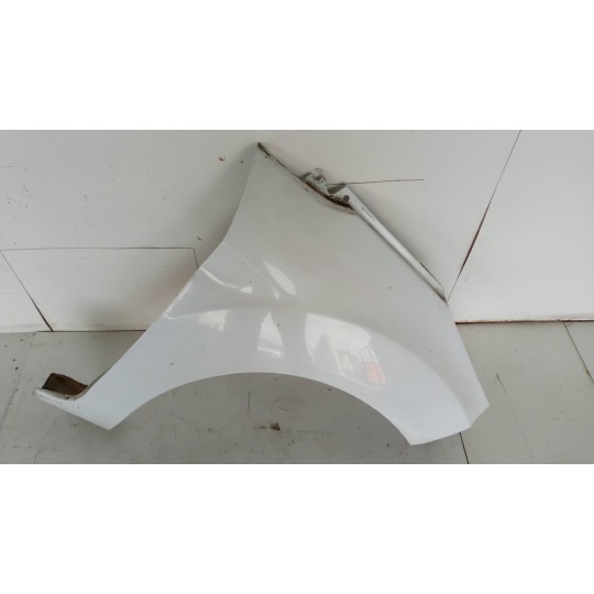 RIGHT FRONT MUDGUARD  FORD Fiesta 2008>2013 used