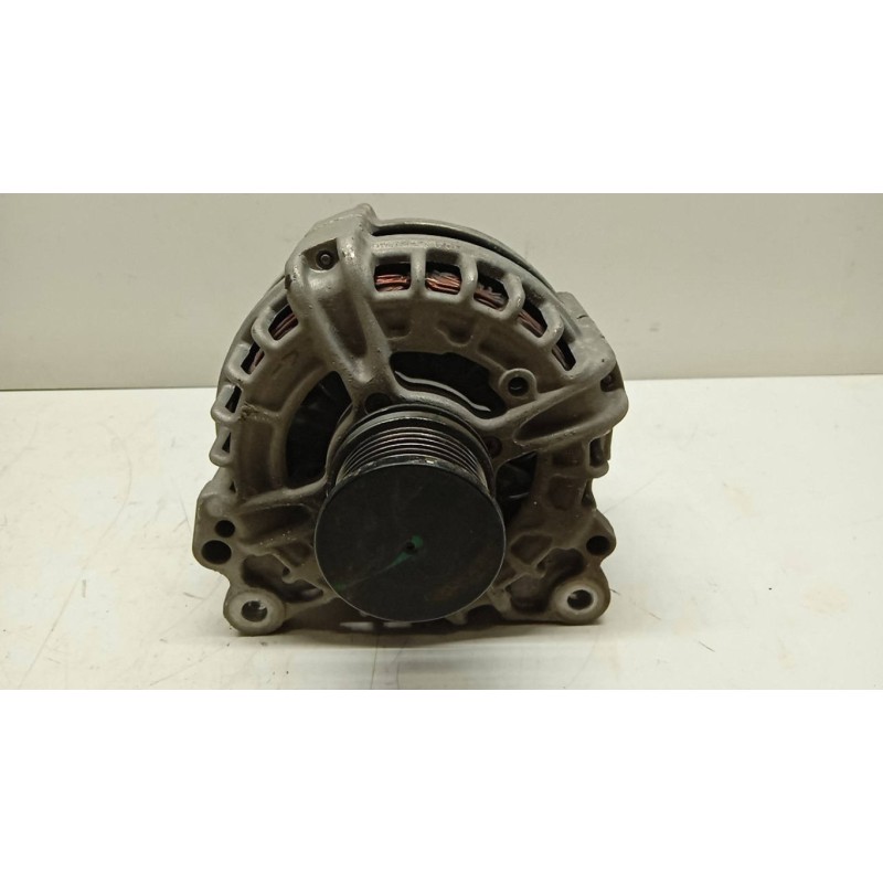 VOLKSWAGEN van ALTERNATOR VOLKSWAGEN van Crafter 2017> used