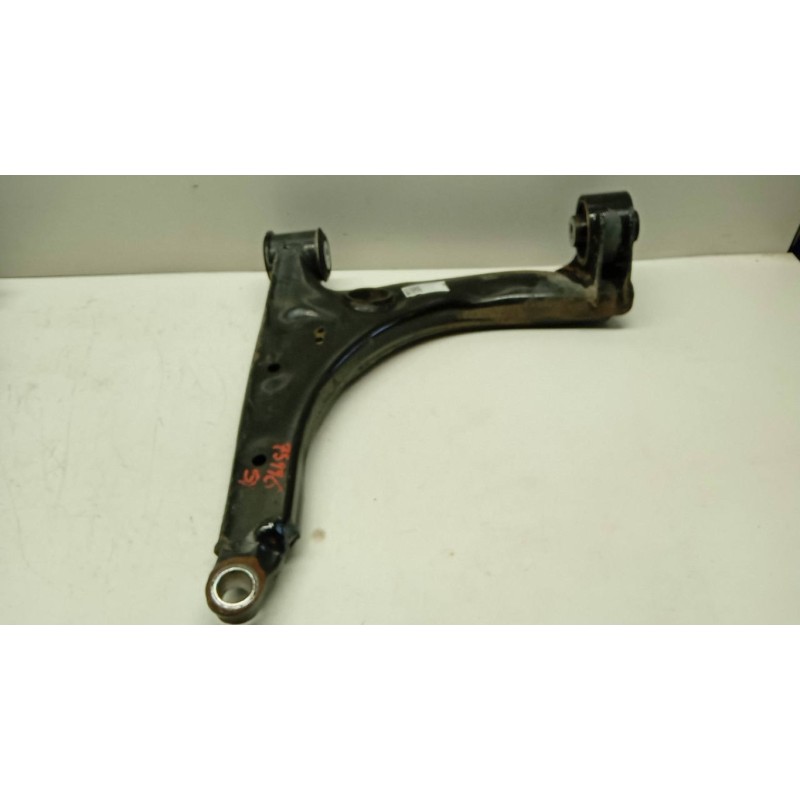 VOLKSWAGEN van CONTROL ARM FRONT LOWER LEFT  VOLKSWAGEN van Crafter 2017> used