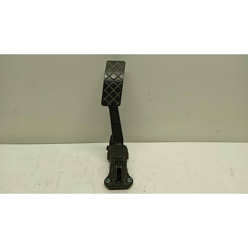 VOLKSWAGEN van ELETRONIC THROTTLE PEDAL  VOLKSWAGEN van Crafter 2017> used