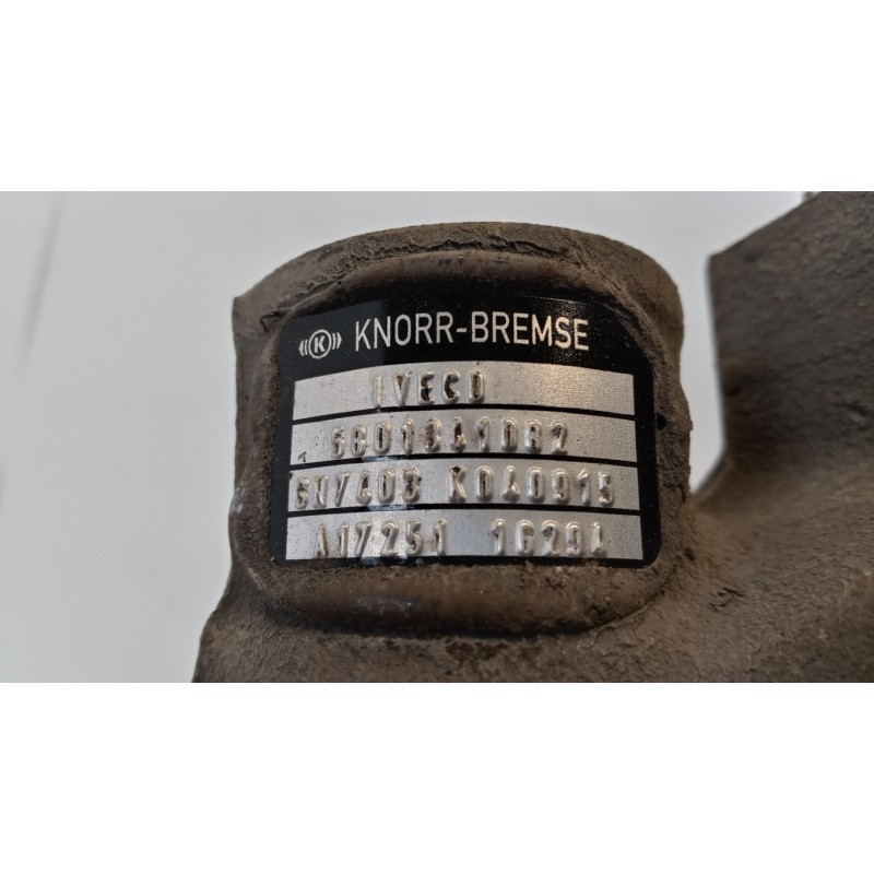 IVECO RIGHT FRONT CALIPER BRAKE  IVECO Stralis 2013> used