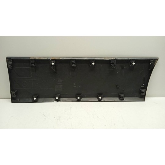 MOULDINGS EXTERNAL FRONT  VOLKSWAGEN van Crafter 2017> used