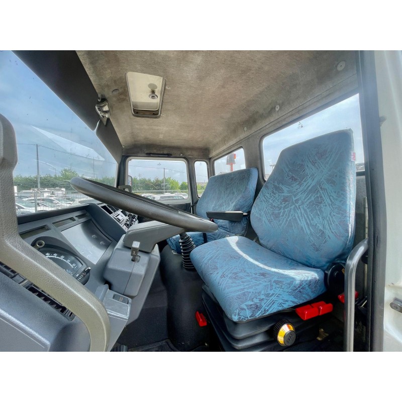 RENAULT truck RENAULT truck RENAULT SOCCORSO STRADALE MIDLINER 150