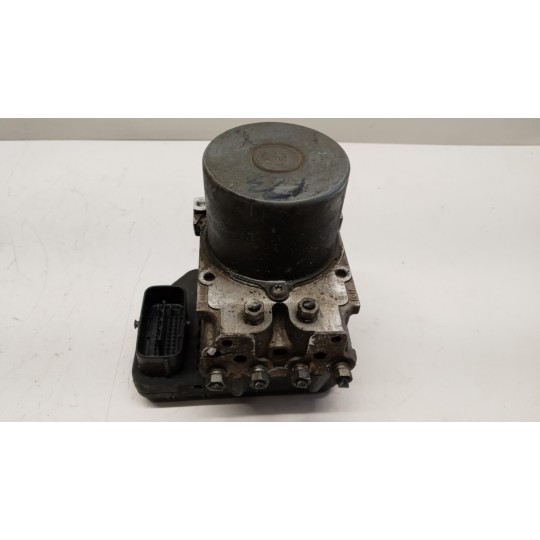 GRUPPO ABS TOYOTA Hilux 2011>2016 usato