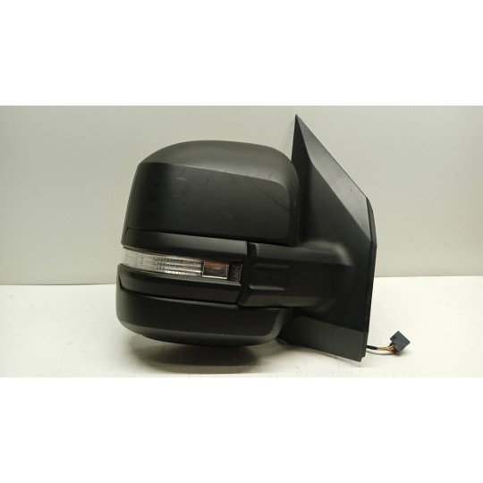 RIGHT ELETRIC REAR-VIEW MIRROR  VOLKSWAGEN van Crafter 2017> used