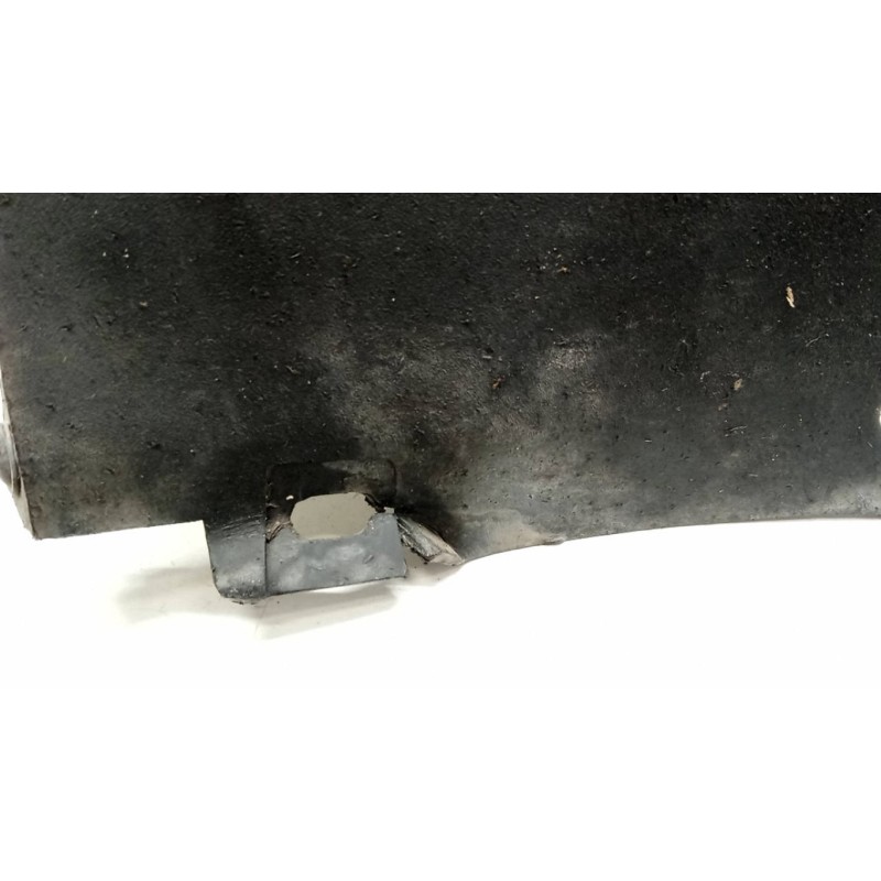 FIAT PLASTIC MUDGUARDS TO THE LEFT FIAT F.500X (5F) 2014>2019 used