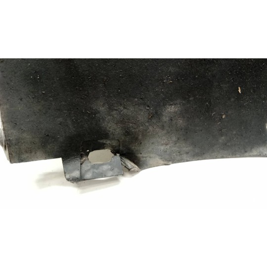 PLASTIC MUDGUARDS TO THE LEFT FIAT F.500X (5F) 2014>2019 used