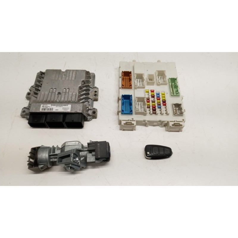 FORD CENTRALINA MOTORE FORD C-Max 2010>2015 usato