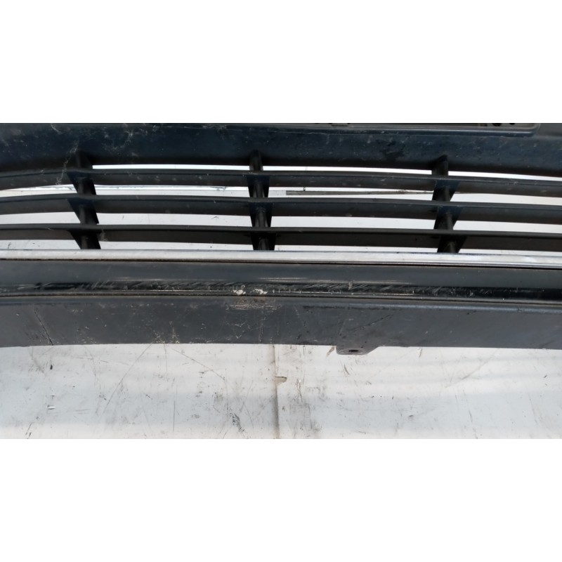FORD PARAURTI ANTERIORE FORD C-Max 2010>2015 usato