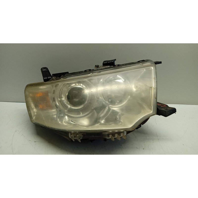 MITSUBISHI FARO ANTERIORE DESTRO MITSUBISHI L200 2010>2015 usato