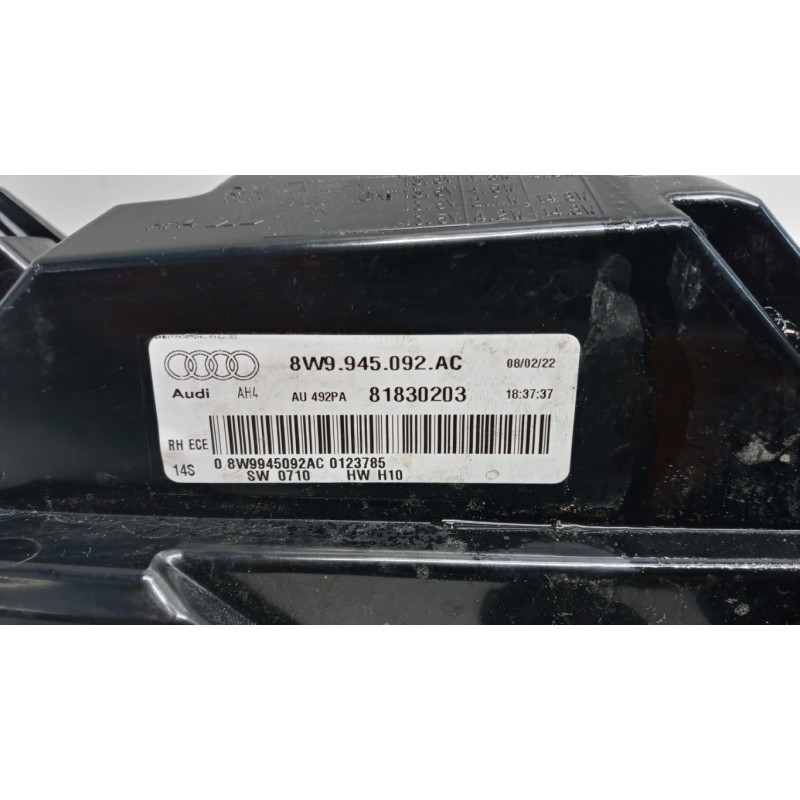 AUDI FARO POST ESTERNO LED DESTRO AUDI A4 2019> Allroad usato