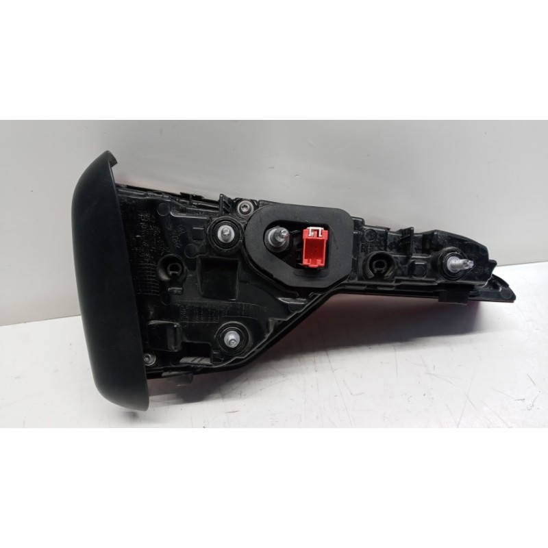AUDI FARO POST INTERNO LED DESTRO AUDI A4 2019> Allroad usato