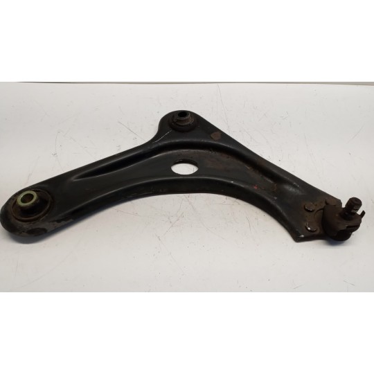 CONTROL ARM FRONT LOWER RIGHT  CITROEN C3 2016>2020 used