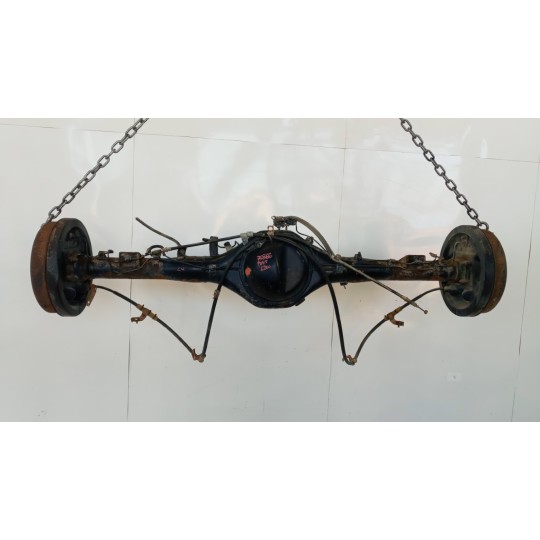 ASSALE POSTERIORE MITSUBISHI L200 2010>2015 usato
